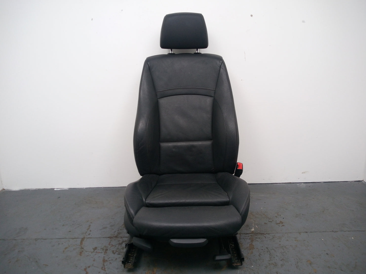 Seat Front RH 1