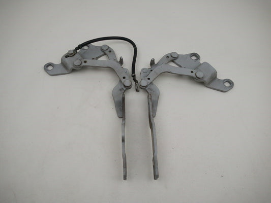 Bmw E90 E91 E92 3 Series Silver Bonnet Hinges Set Left Right 7115264 7115263