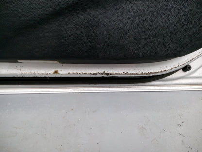 Bmw 3 Series E90 E91 320d Lci Drivers Side Front Door Silver 354/7 2005-2011 - photo 7