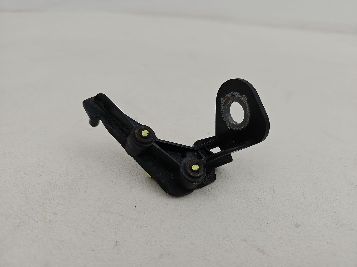 Moulding Insert Wing Front RH 1