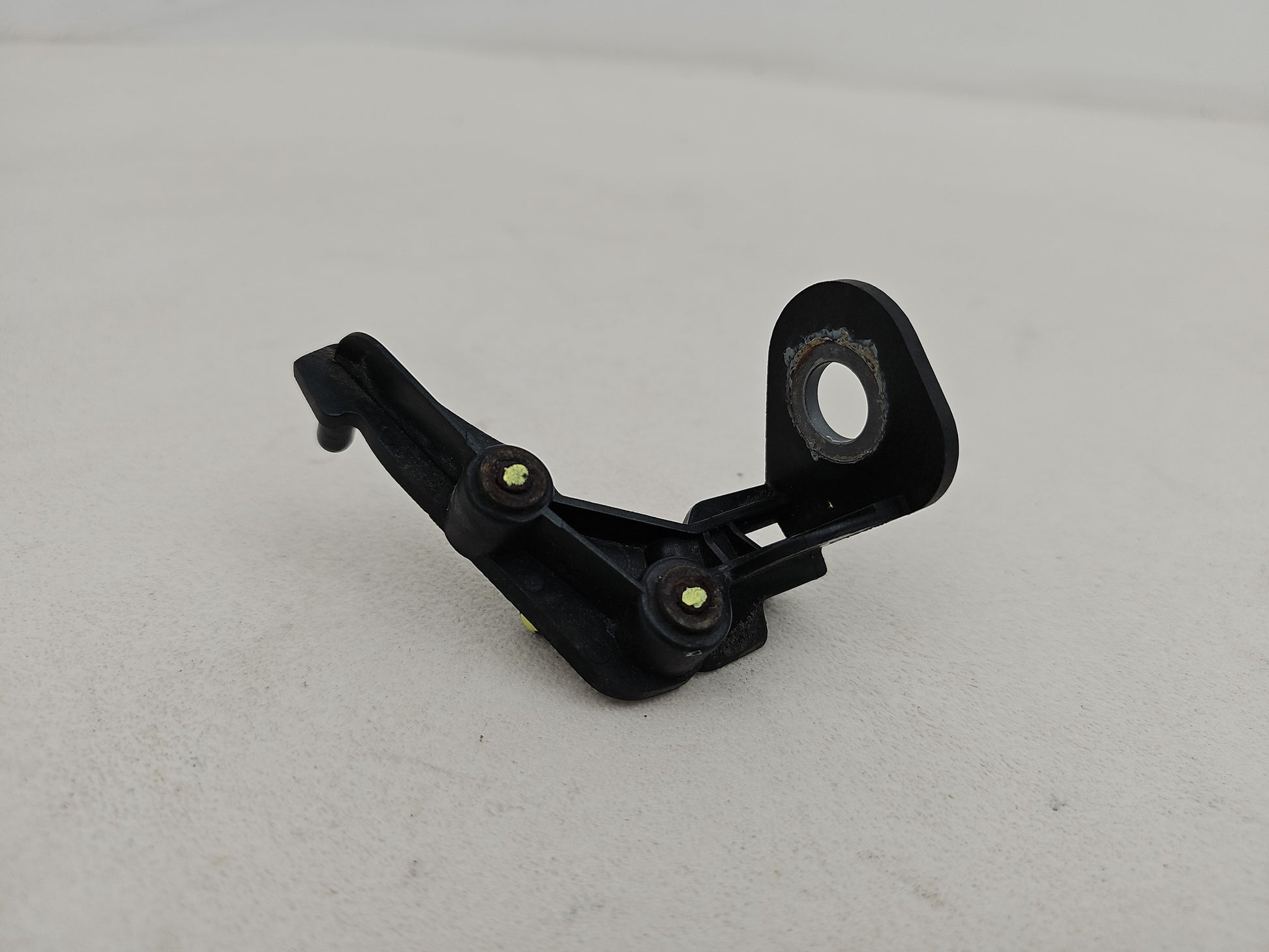 Moulding Insert Wing Front RH 1