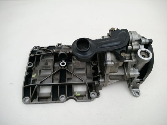 Bmw F10 F20 F21 F30 F31 F32 F36 E90 E91 E92 N47n Engine Oil Pump 7810823