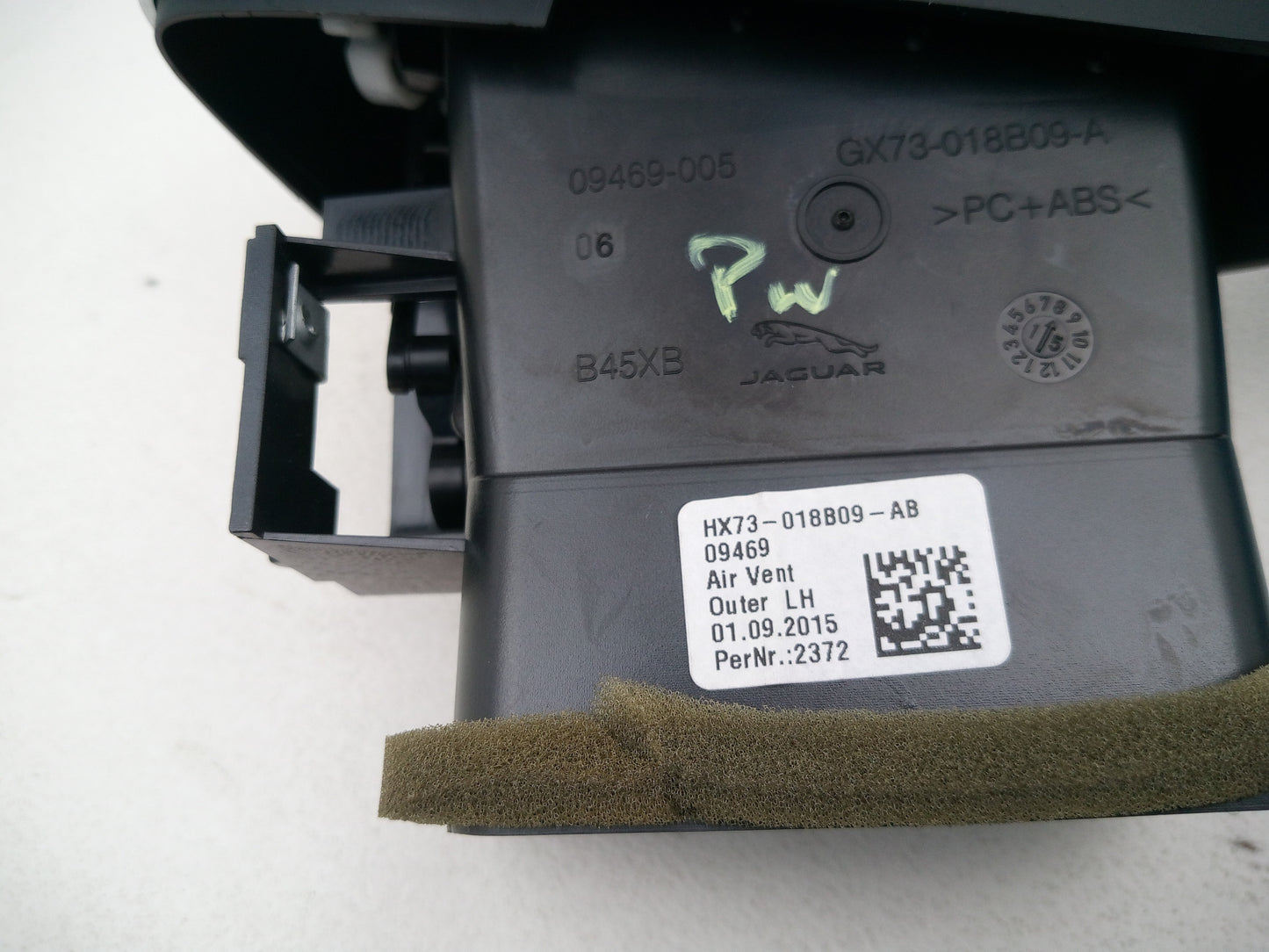 Facia Vent RH 7