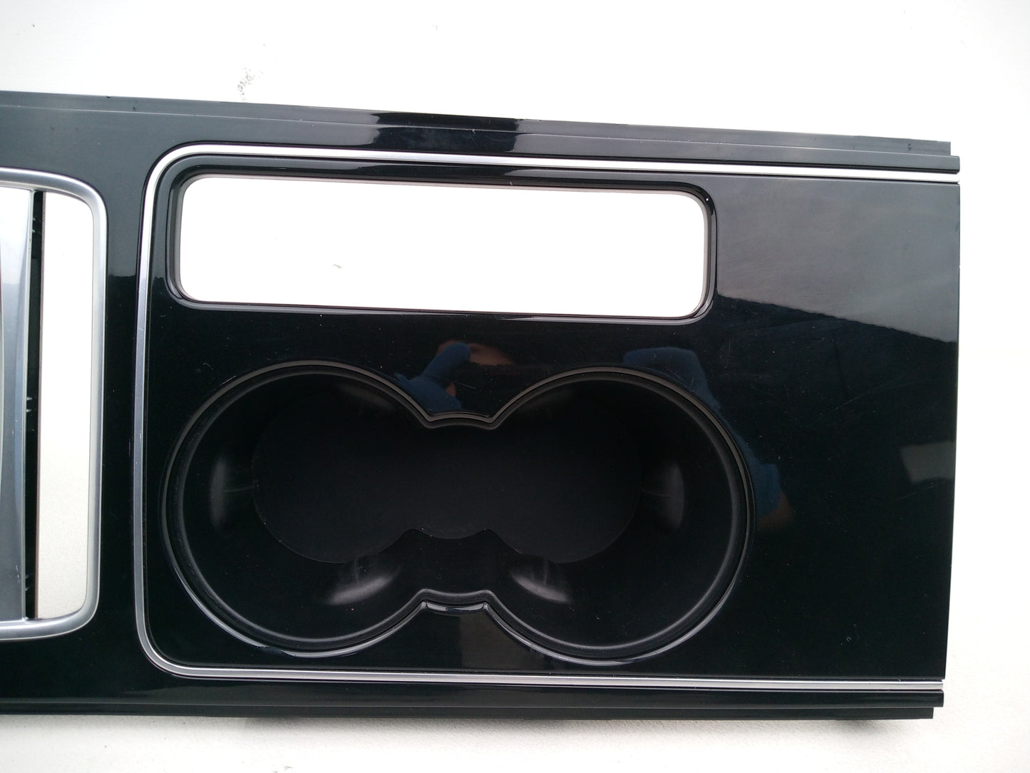 Centre Console 7