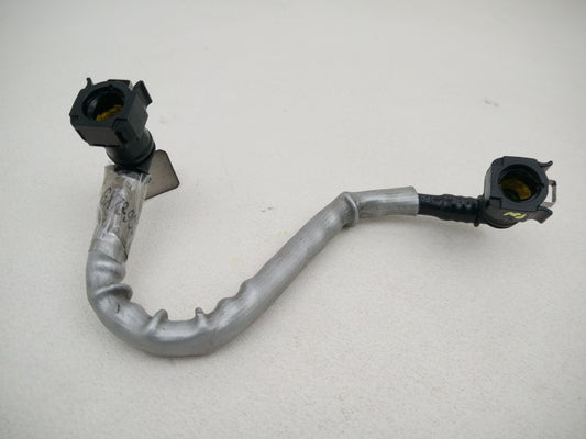 Jaguar Xe X760 Fuel Pipe Gx739c330ac Xe Diesel Oem Genuine