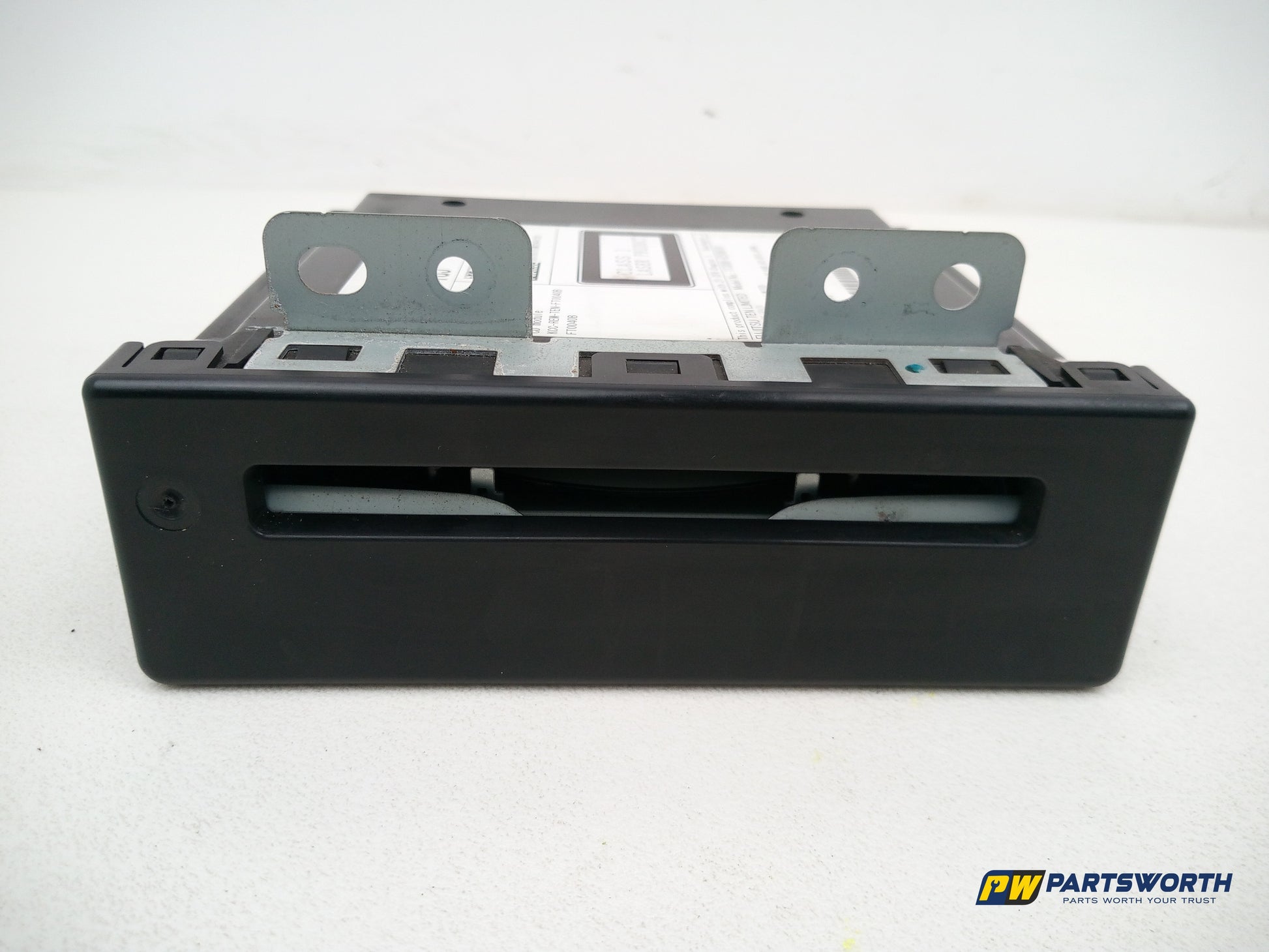 Radio - DAB/CD Player, Display screen + Facia  12