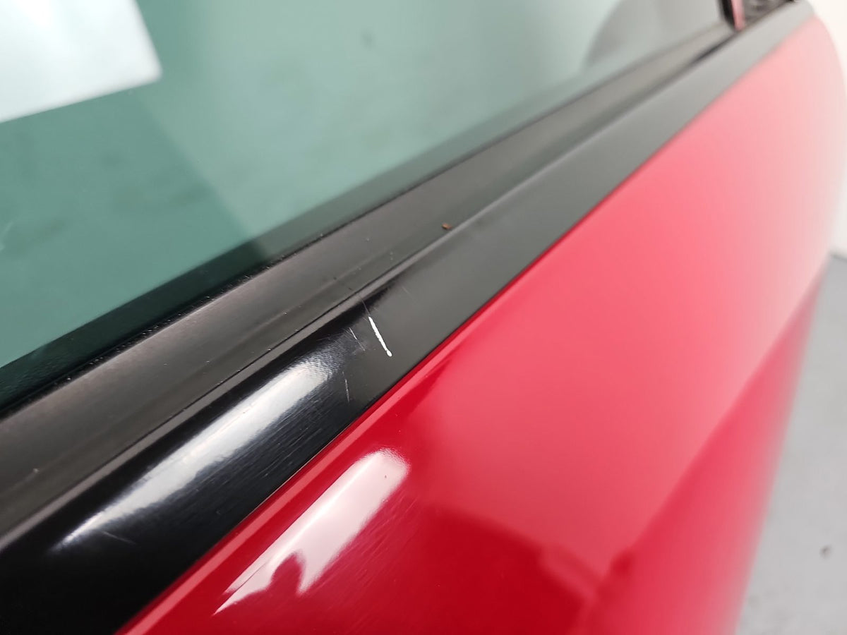 Door Front RH 6