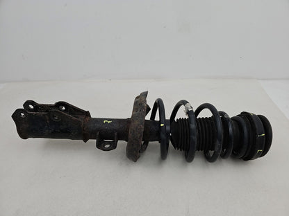 FRONT LEFT SUSPENSION LEG STRUT HUB 1