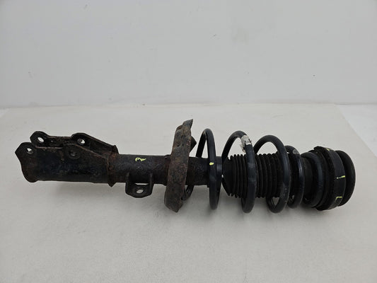 FRONT LEFT SUSPENSION LEG STRUT HUB 1