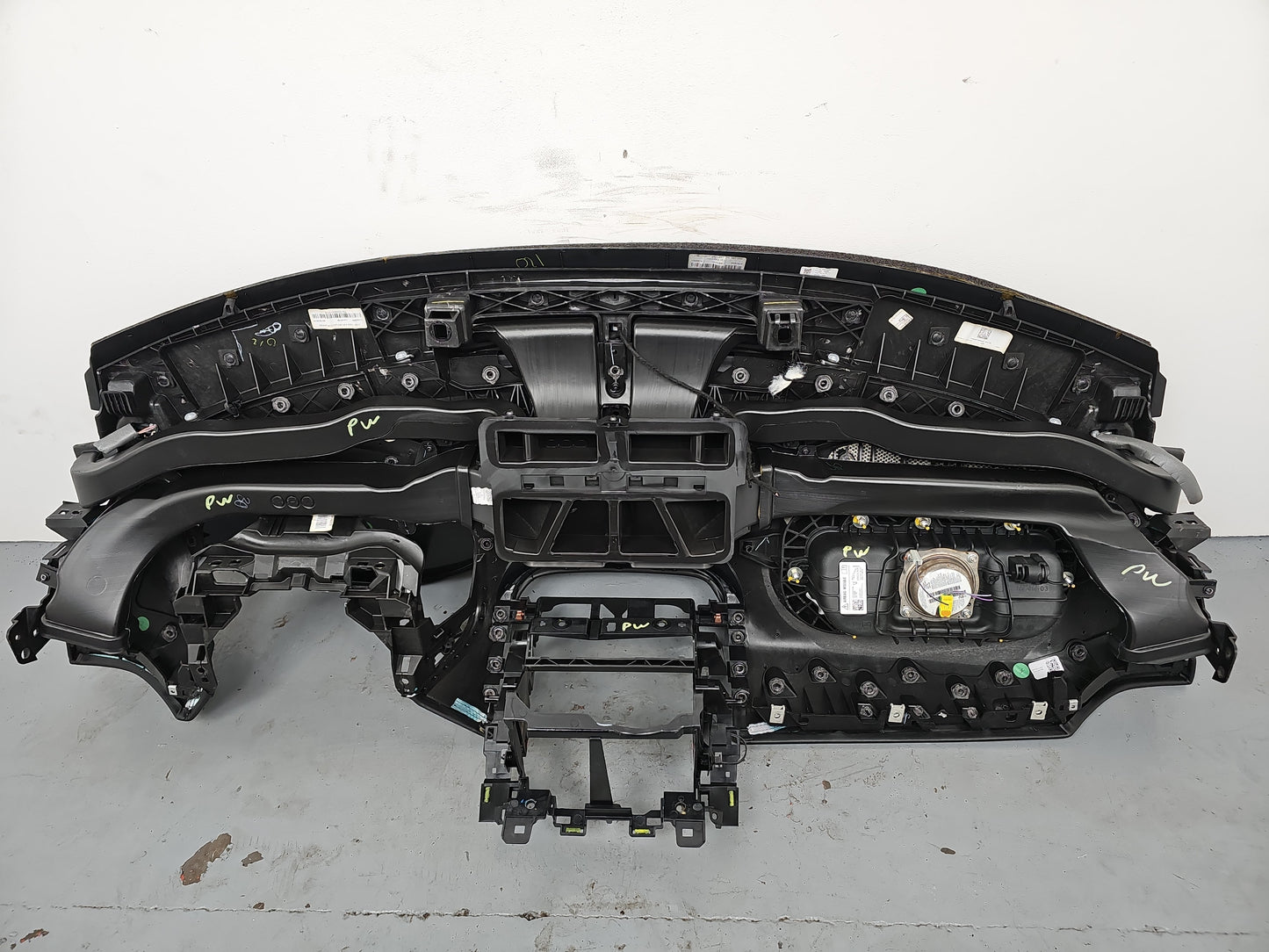 Dashboard Kit including passenger side airbag  8