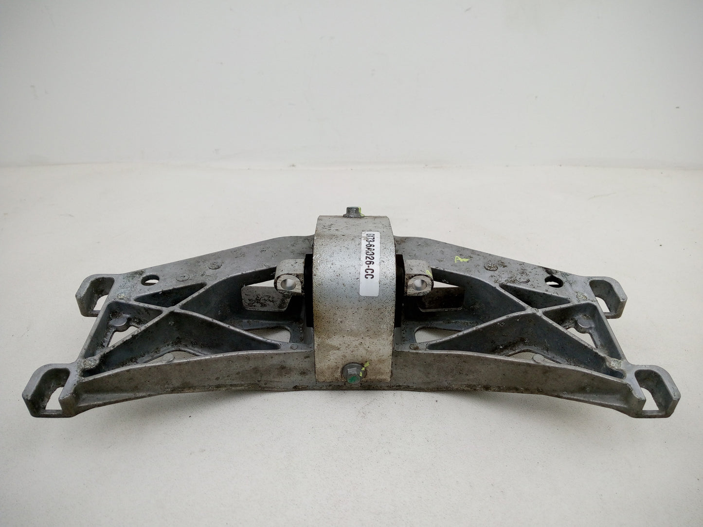 Transmission Mounting Bracket 1