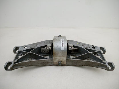 Transmission Mounting Bracket 1