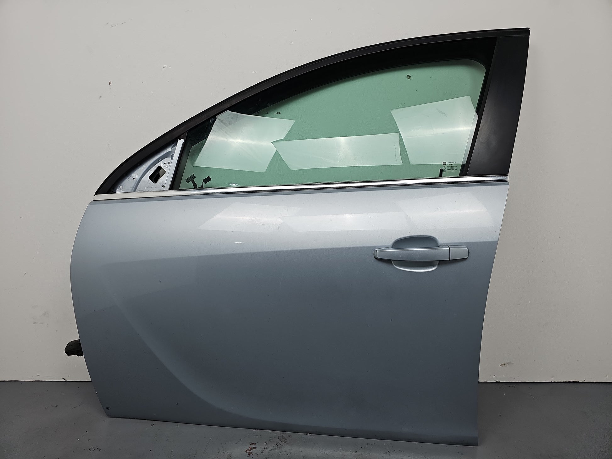 Vauxhall Insignia A Estate Door Front Lh Passenger Silver Z 189 2013-2016