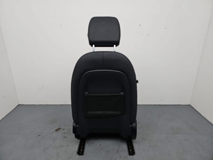 Seat Front RH 7
