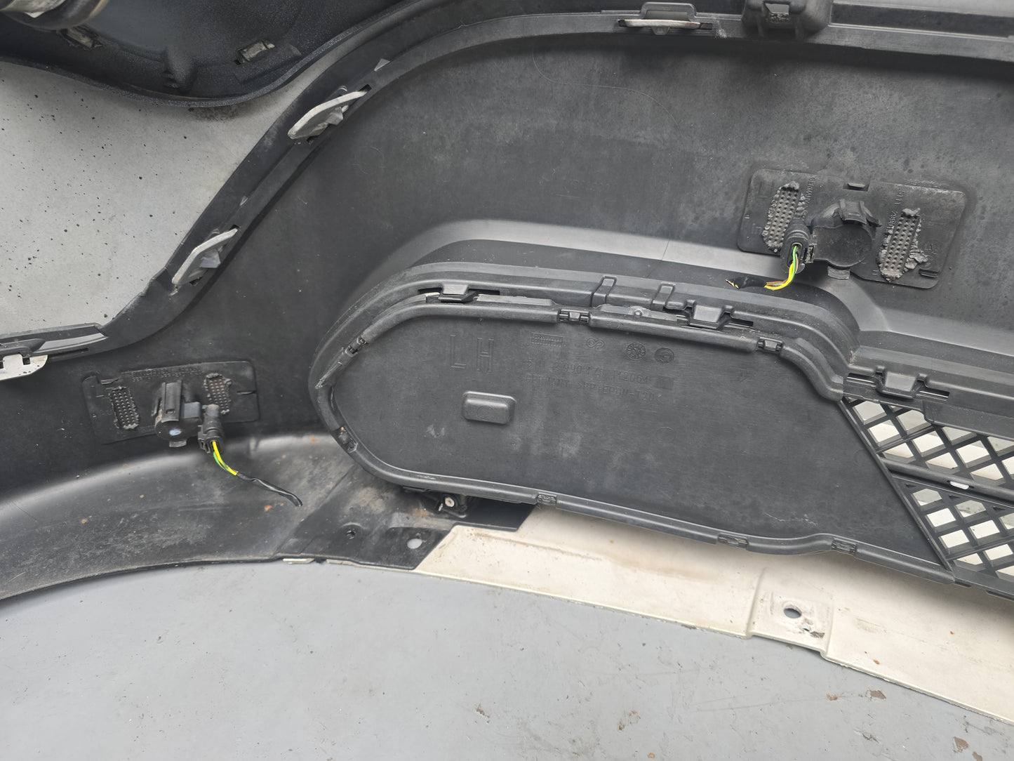 Front Bumper 19