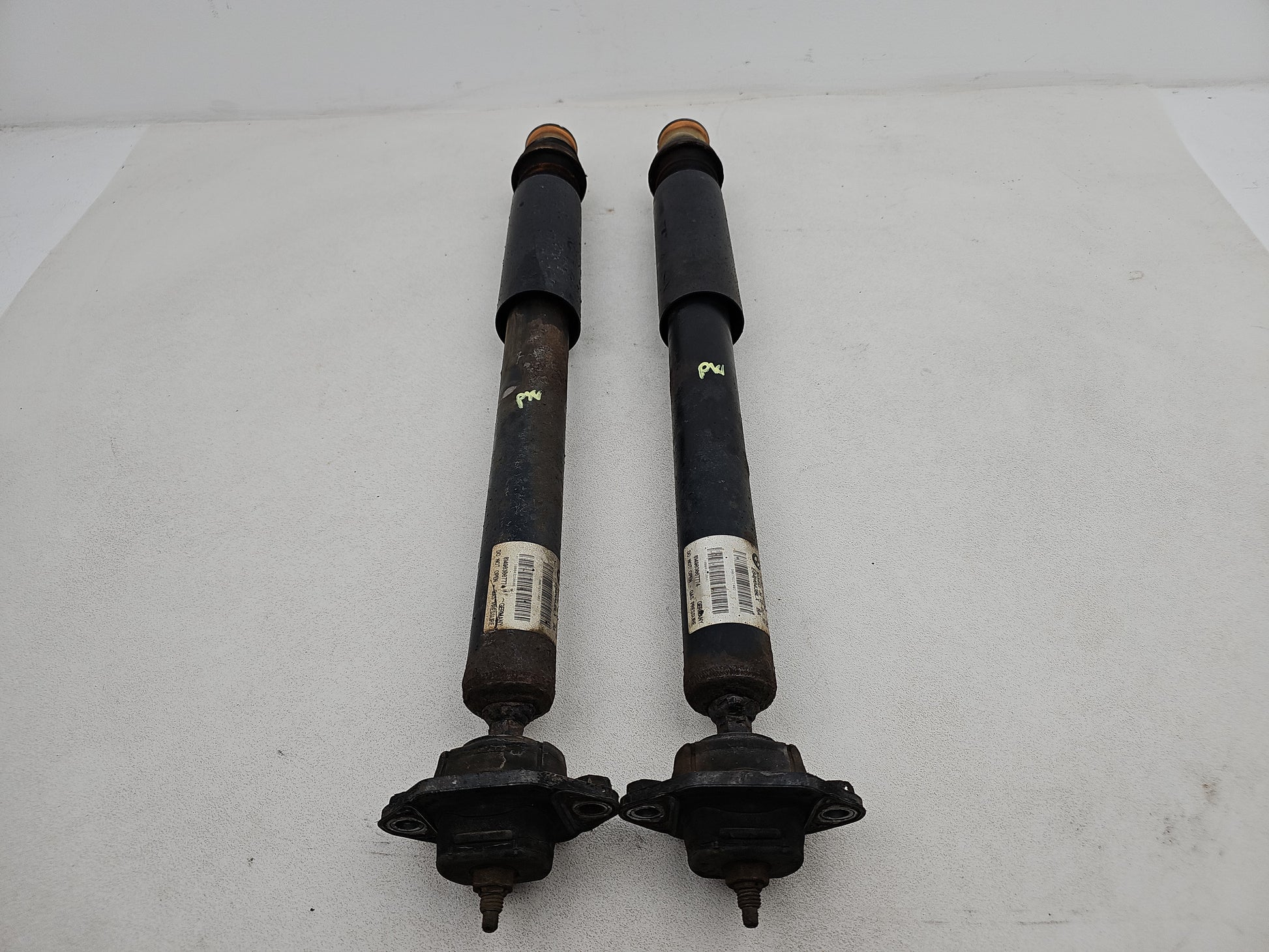 Bumper Front Shock Absorber 1