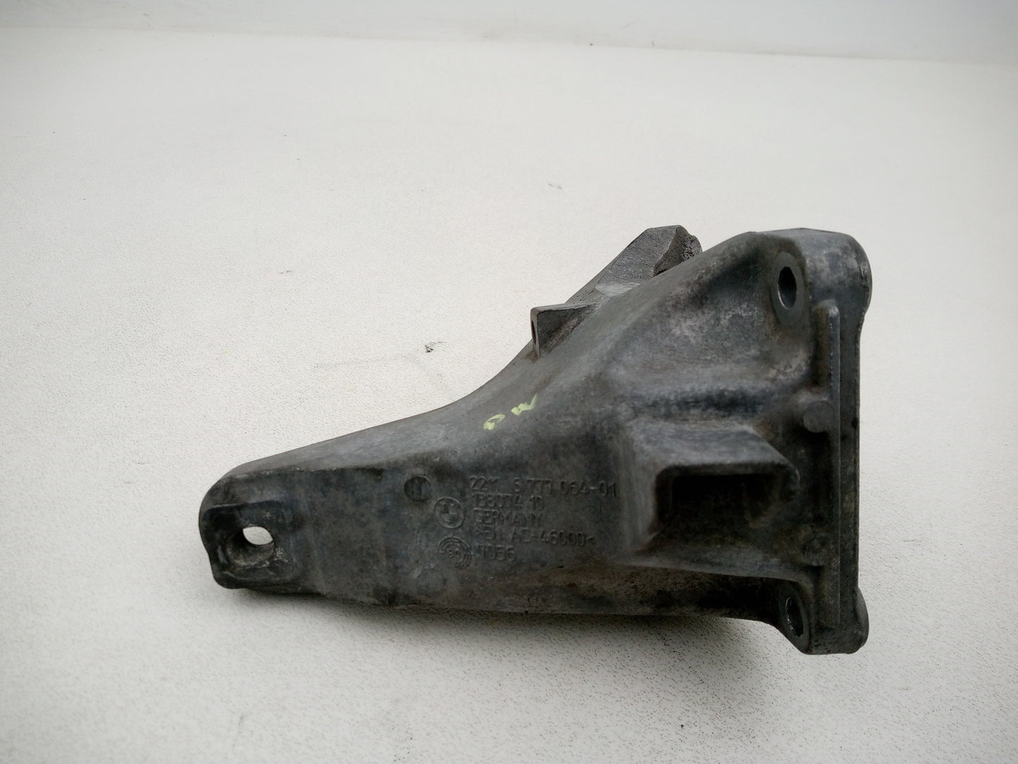 Engine Mounting Bracket 1