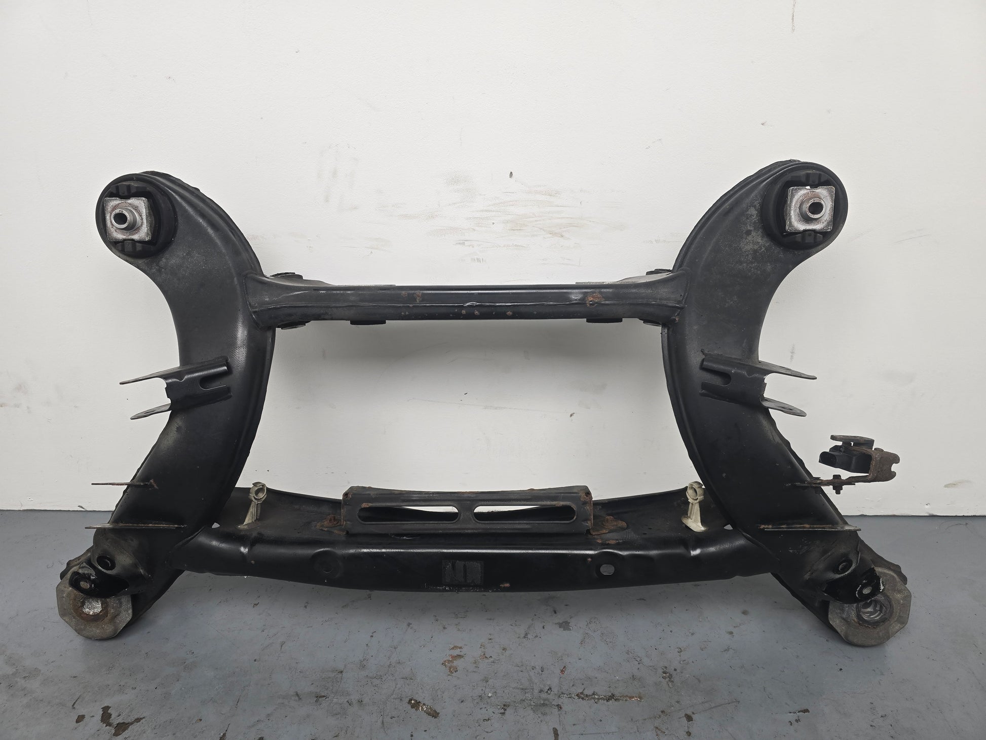 Subframe Assembly Rear 1