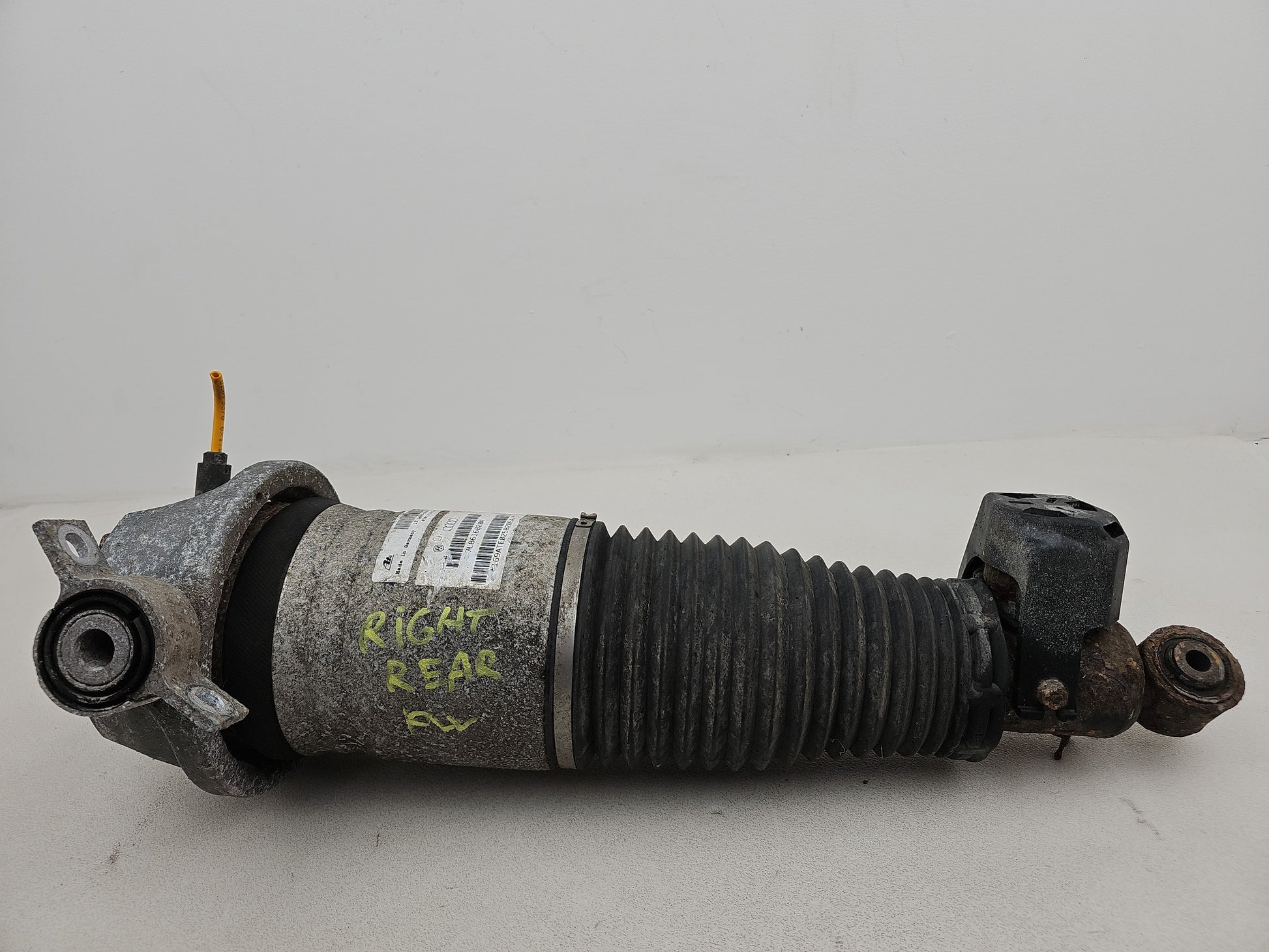 Shock Absorber Rear RH 1
