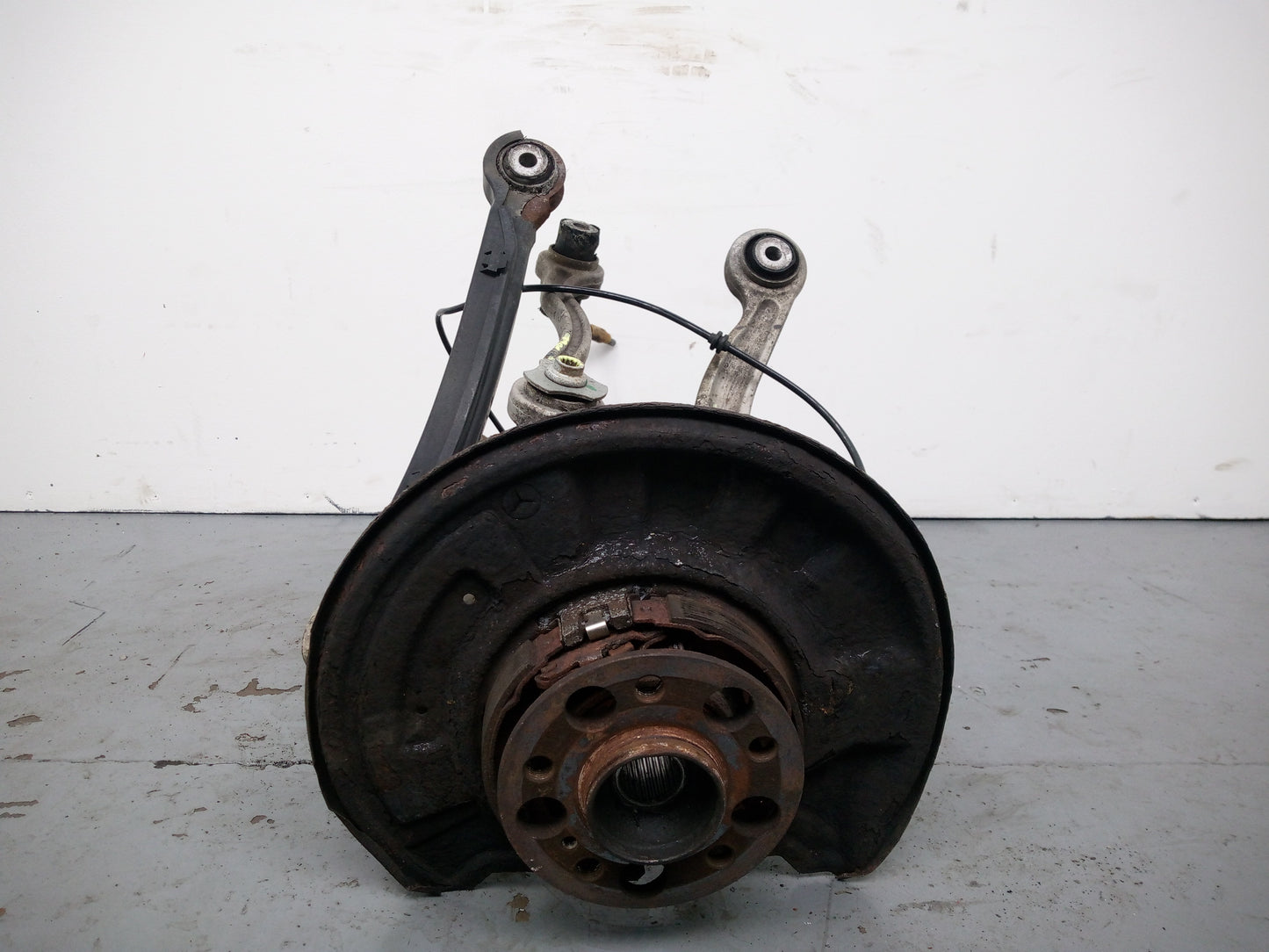 Wheel Hub Rear LH 1