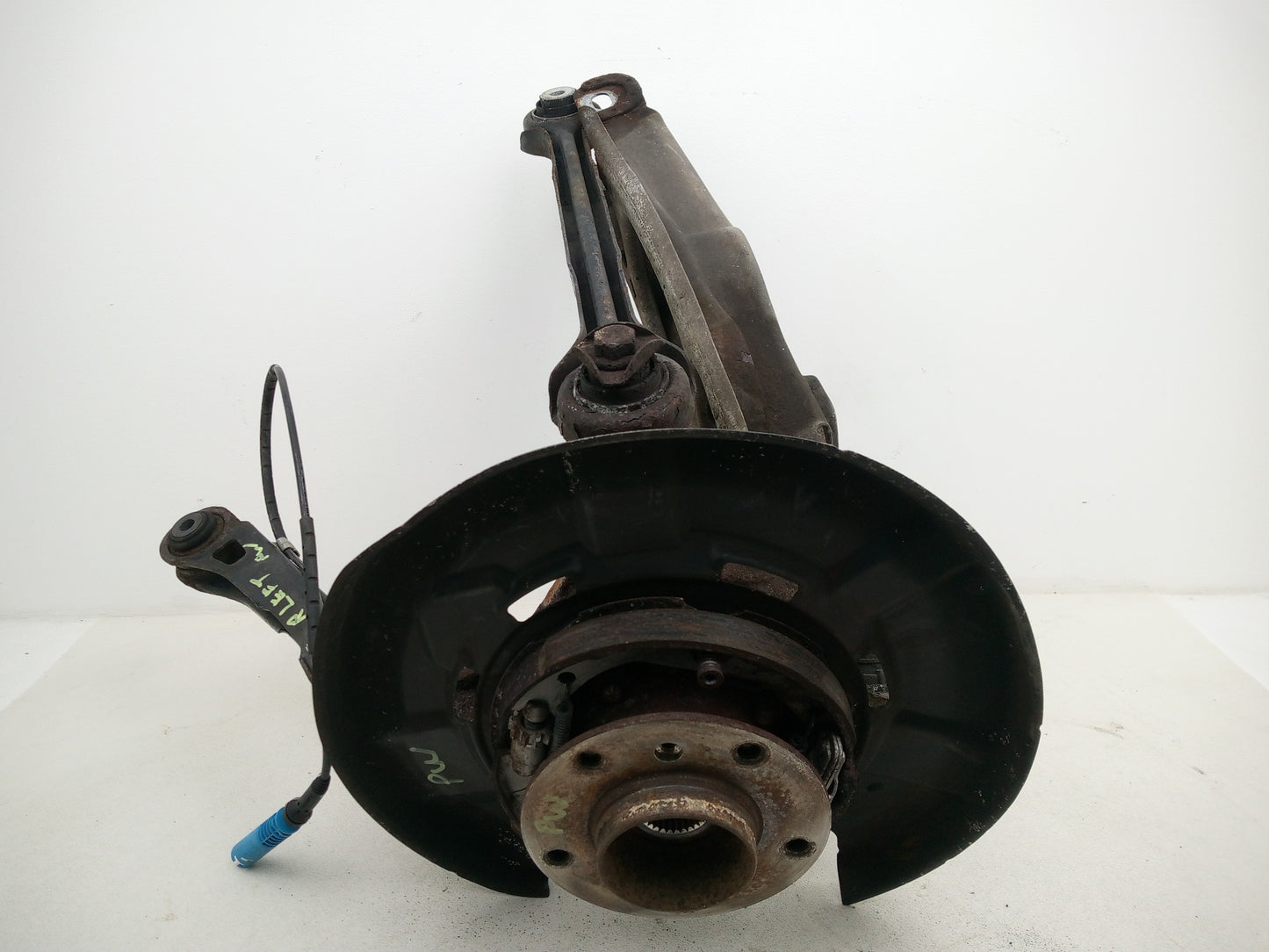 Wheel Hub Rear LH 1