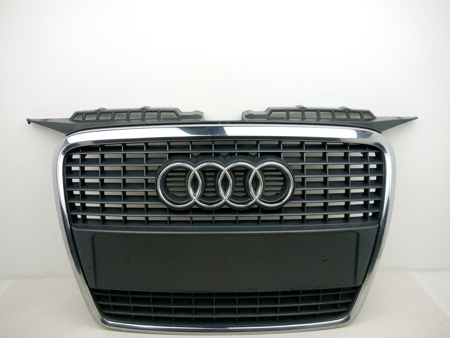 Grille Front 1