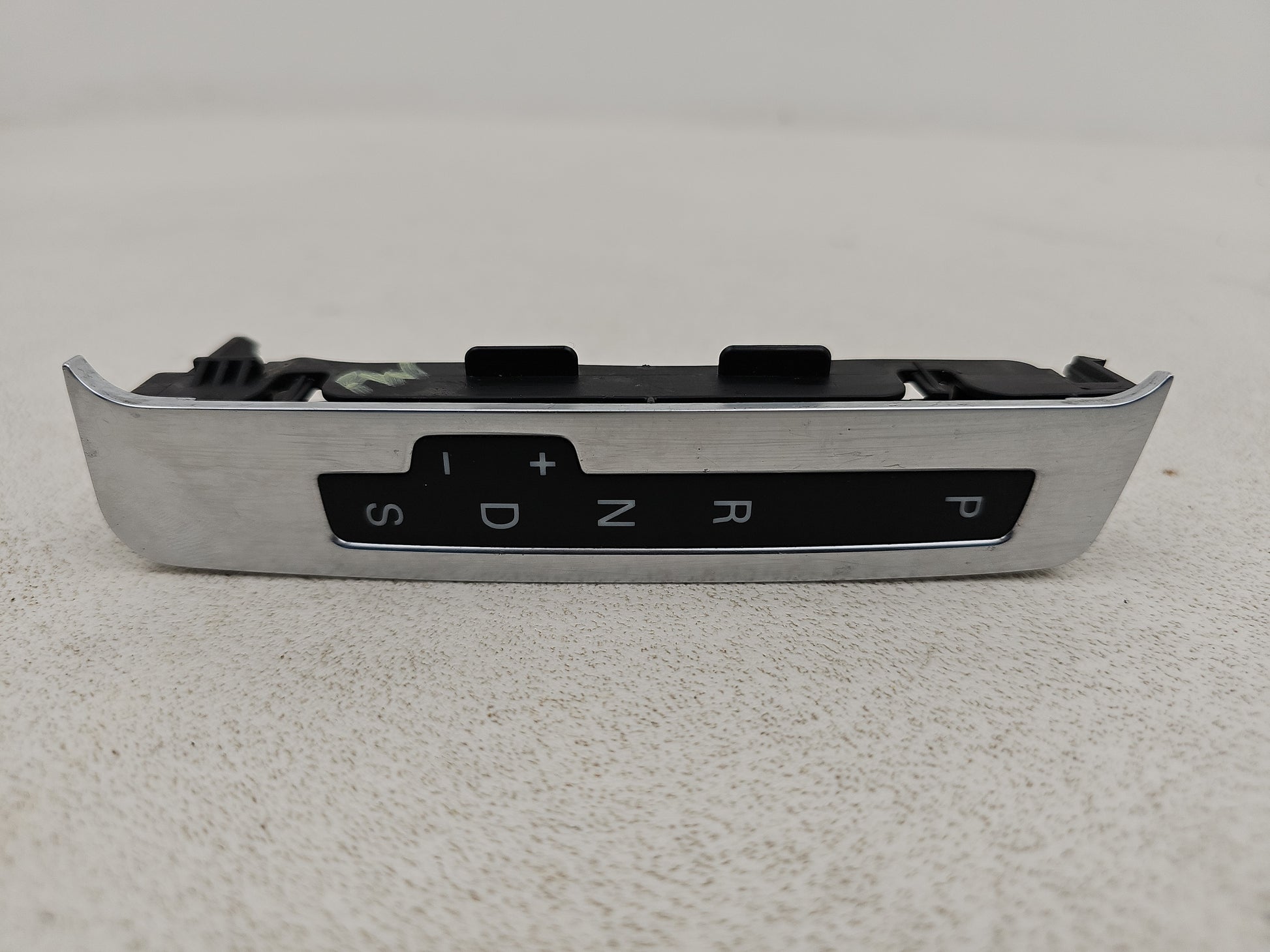 Wiper Stalk, Cruise Control, Gear Selector Stalk  1