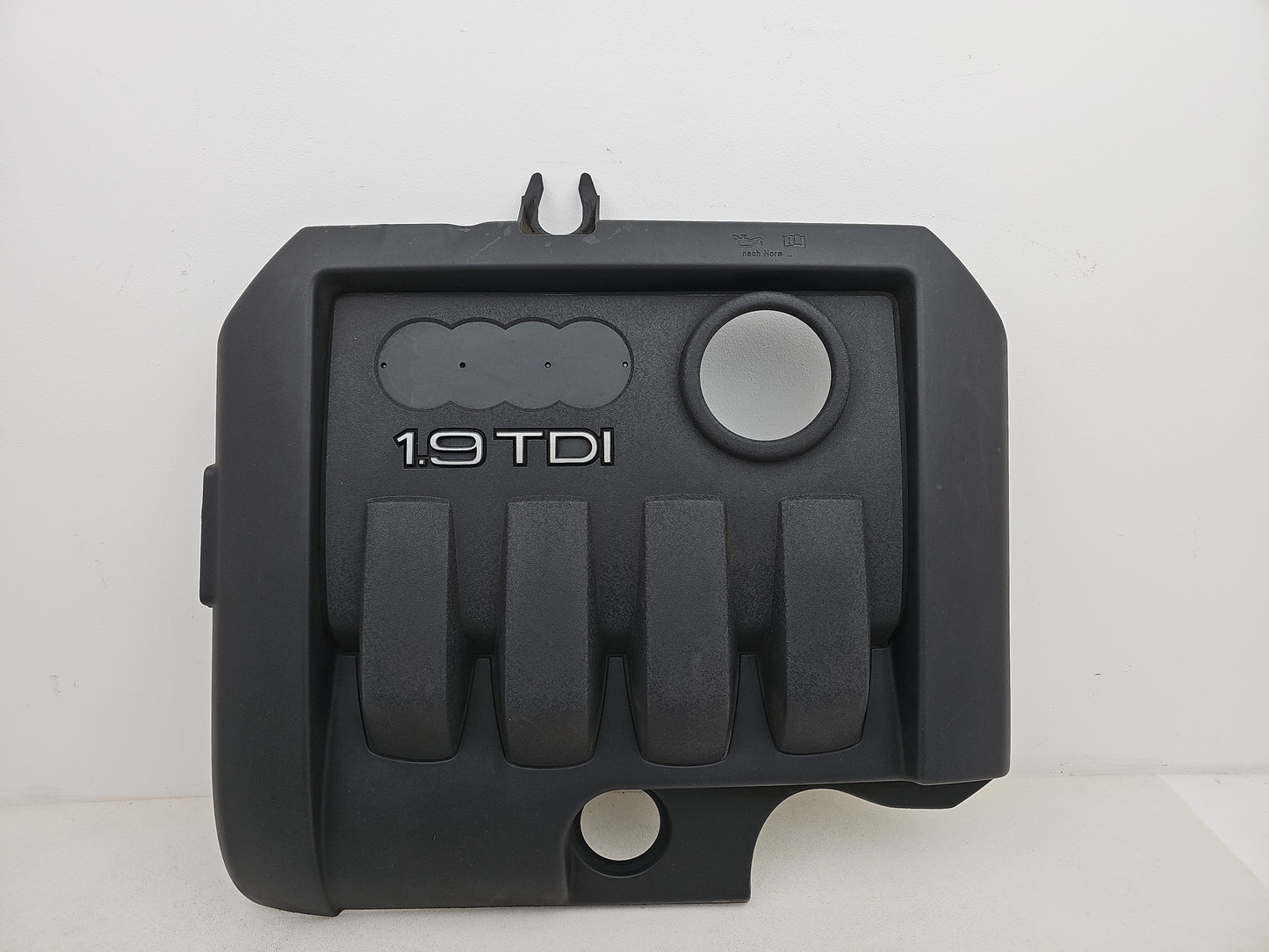 Engine Cover 1