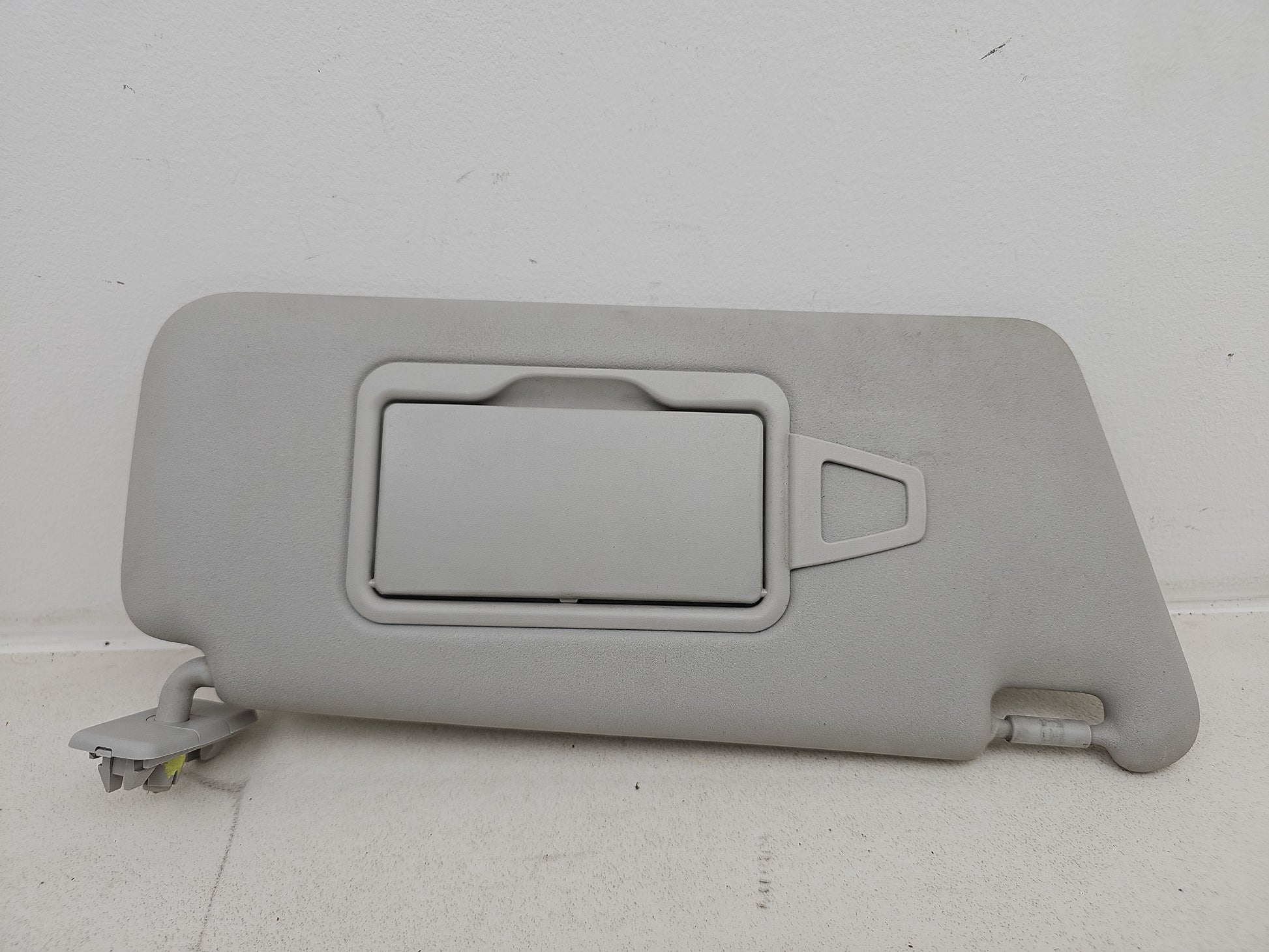 Sun Visor RH 1