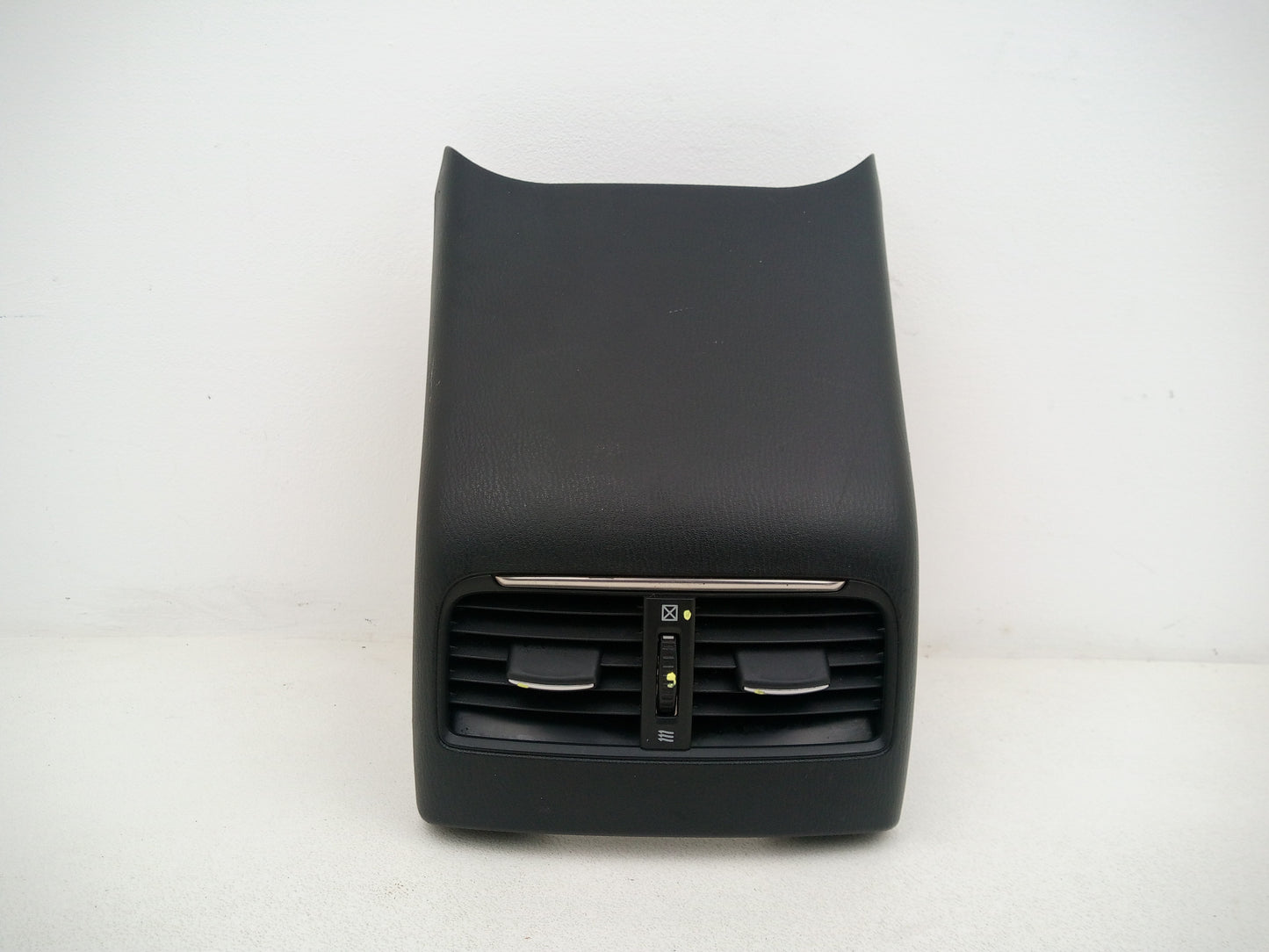Dashboard Trim With Air Vent  1