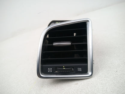 Facia Vent LH 1