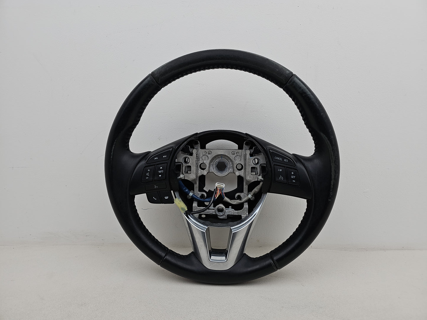 Steering Wheel 1