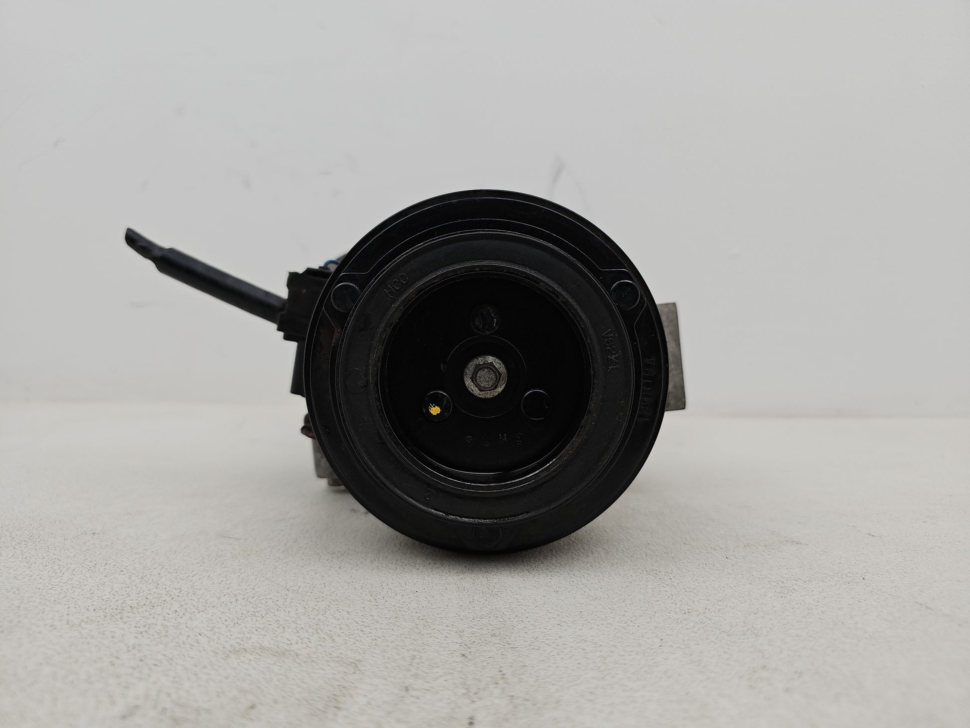Air Conditioning Compressor 1
