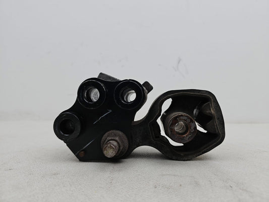 Transmission Mounting Bracket 1
