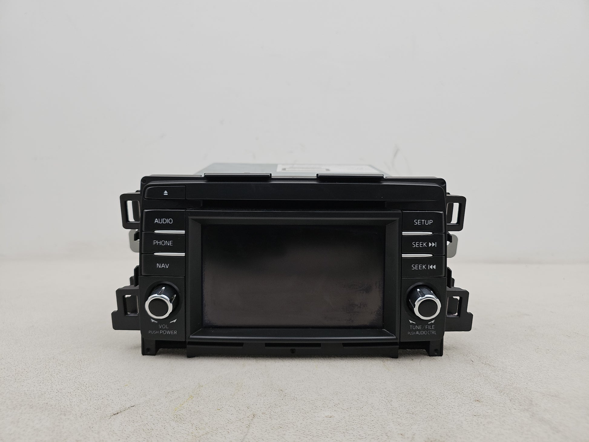 Radio - DAB/CD Player, Display screen + Facia  1