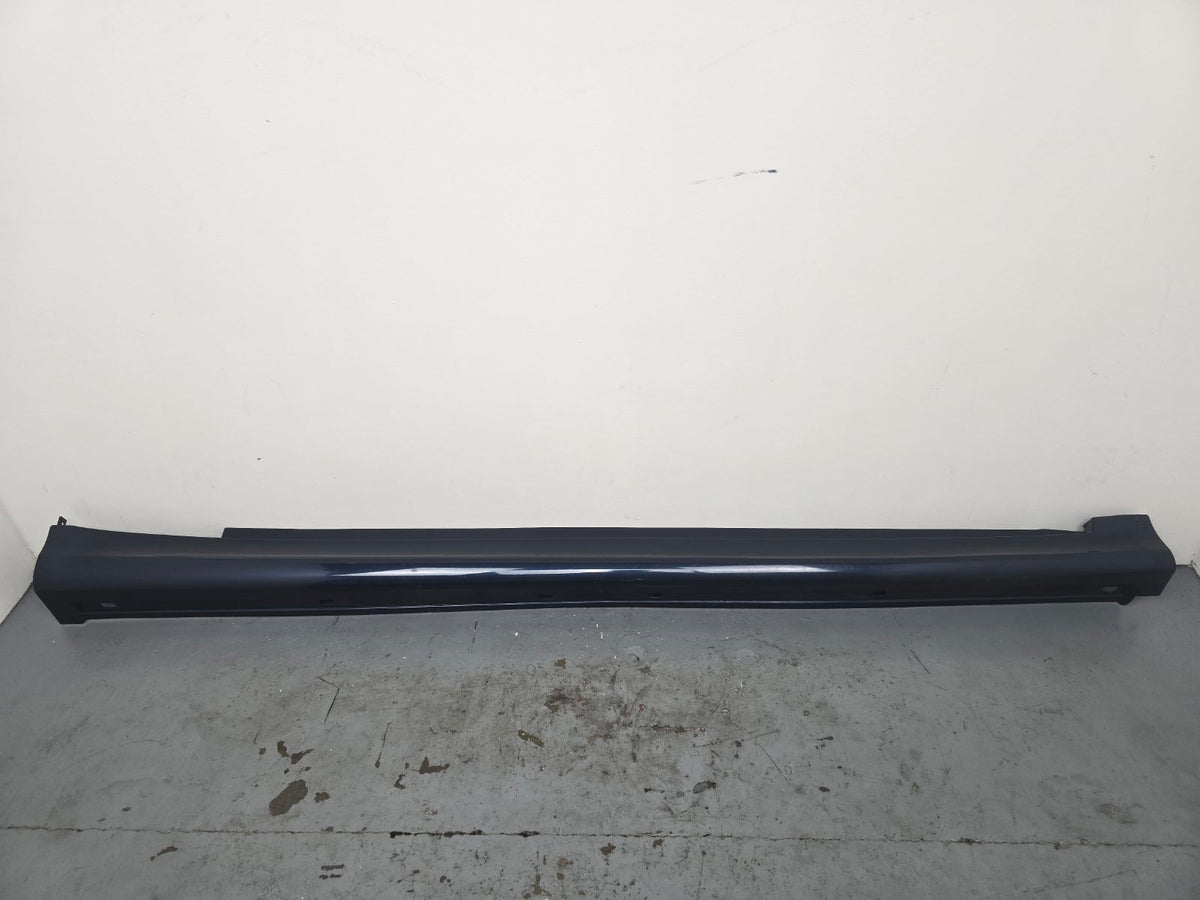 Side Skirt RH 1