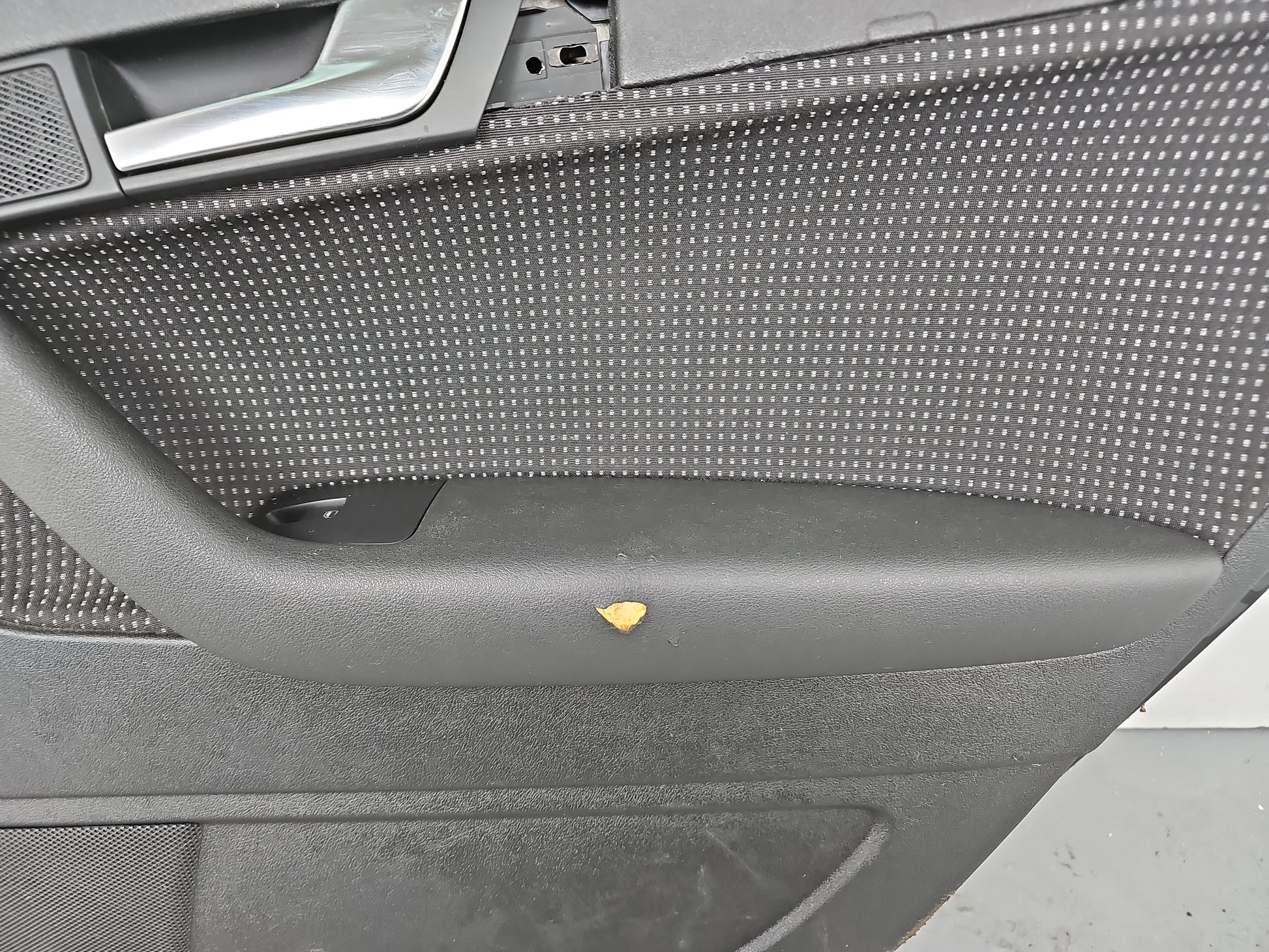 Door Rear RH 7