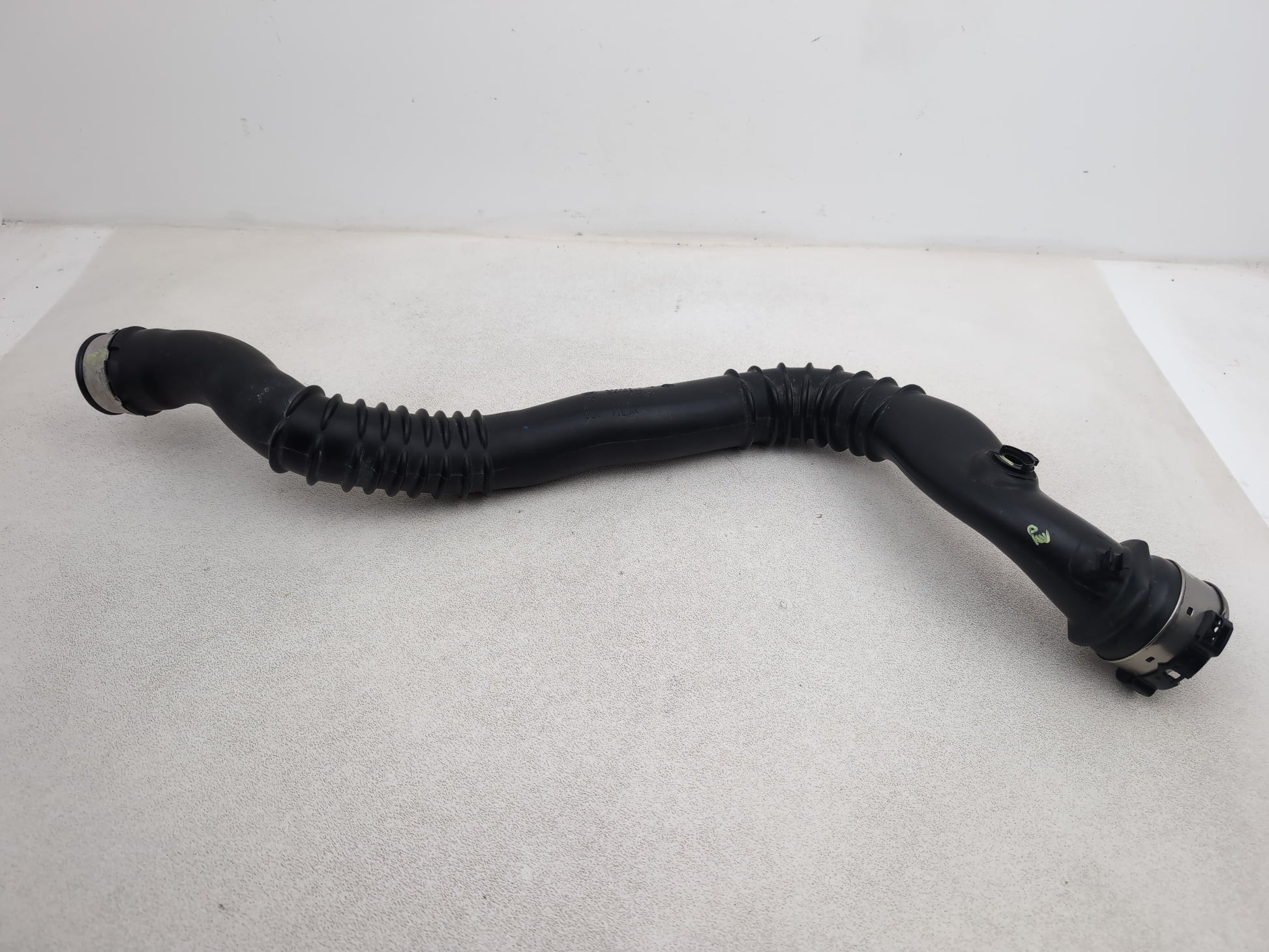 Turbo Intercooler Top Hose 1
