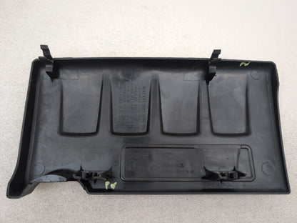 Engine Cover 4