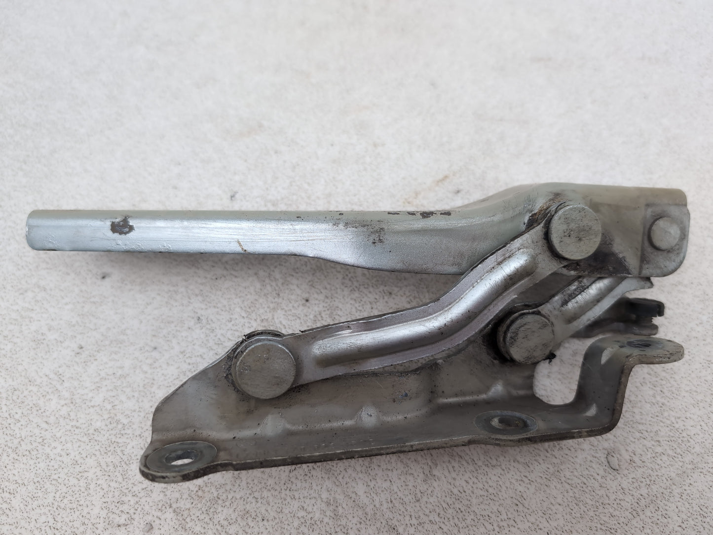 Bonnet Hinge LH 1