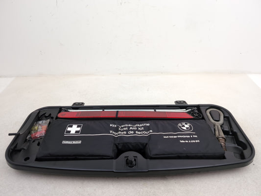 2008 Bmw 520d M Sport Vehicle Tool Kit