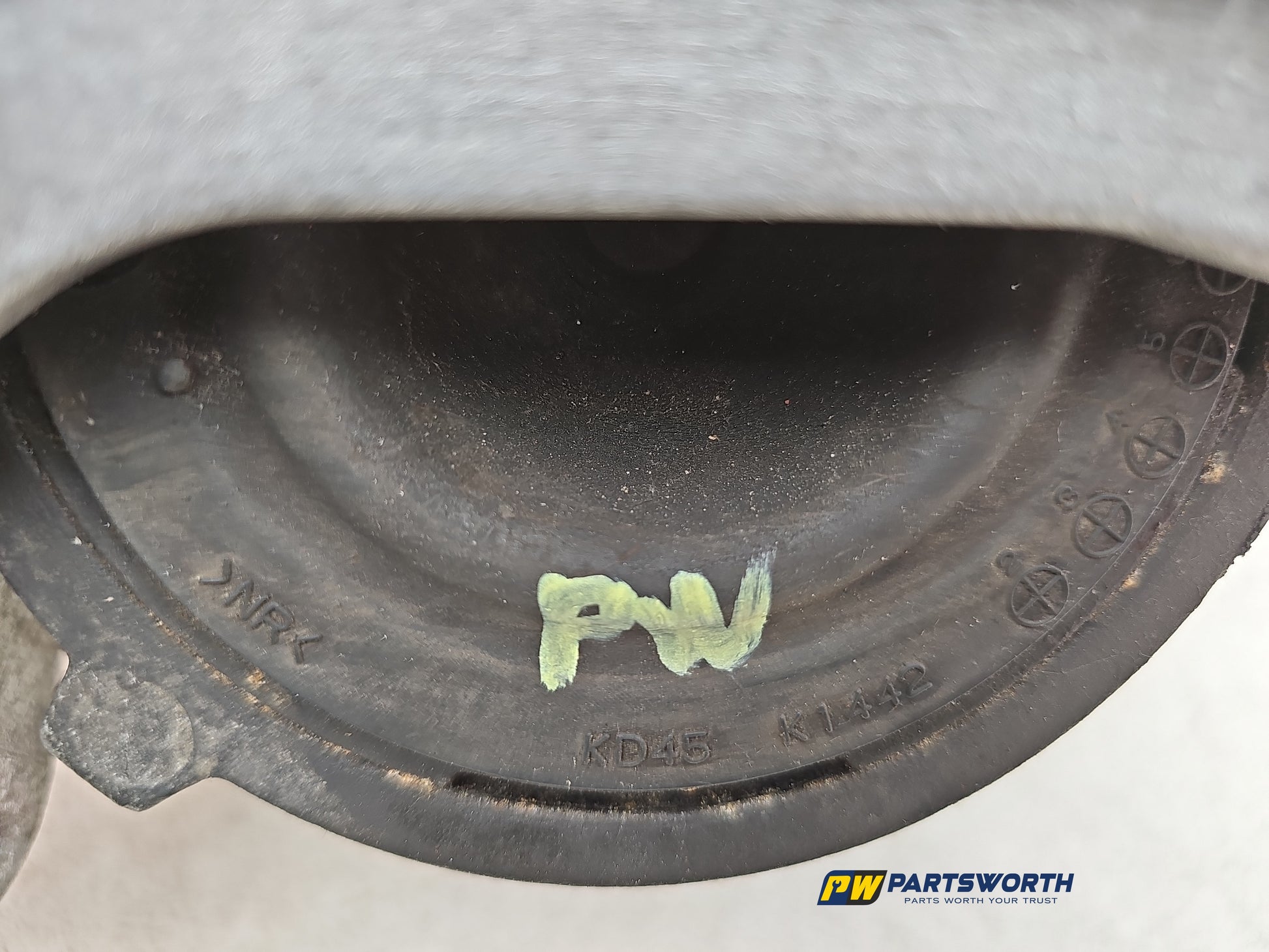 Engine Mounting RH 6