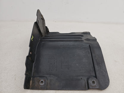 Moulding Wheel Arch Front RH 1