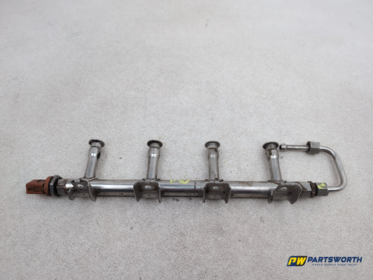 Fuel Injector Rail For Vw Seat Ibiza Polo Touran 1.2 Tsi Cbzb 10-15 03f133320c