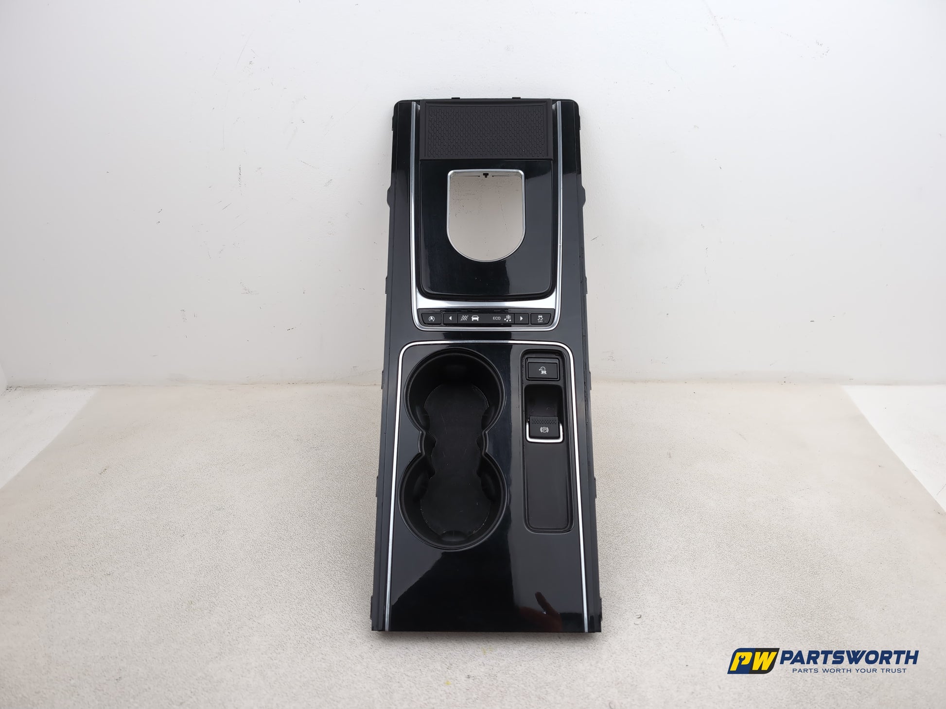 Centre Console Cup Holder 1