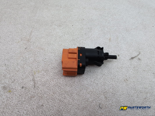 Jaguar Xe Prestige D Auto Brake Light Switch Pa6gf50 2015-2018