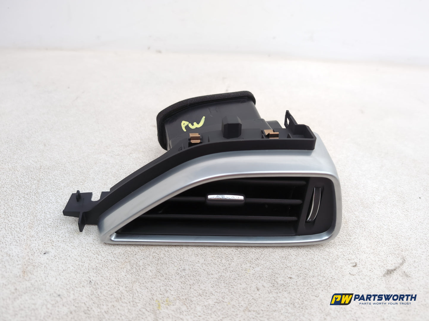 Dashboard Trim With Air Vent  1