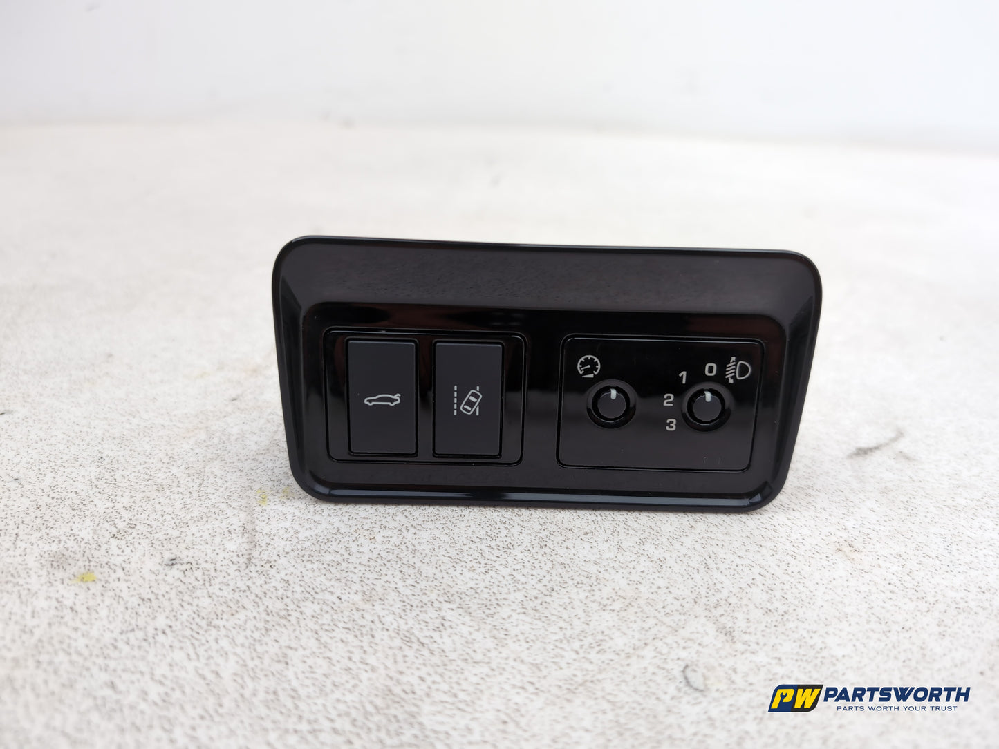 Switch Headlamp 1