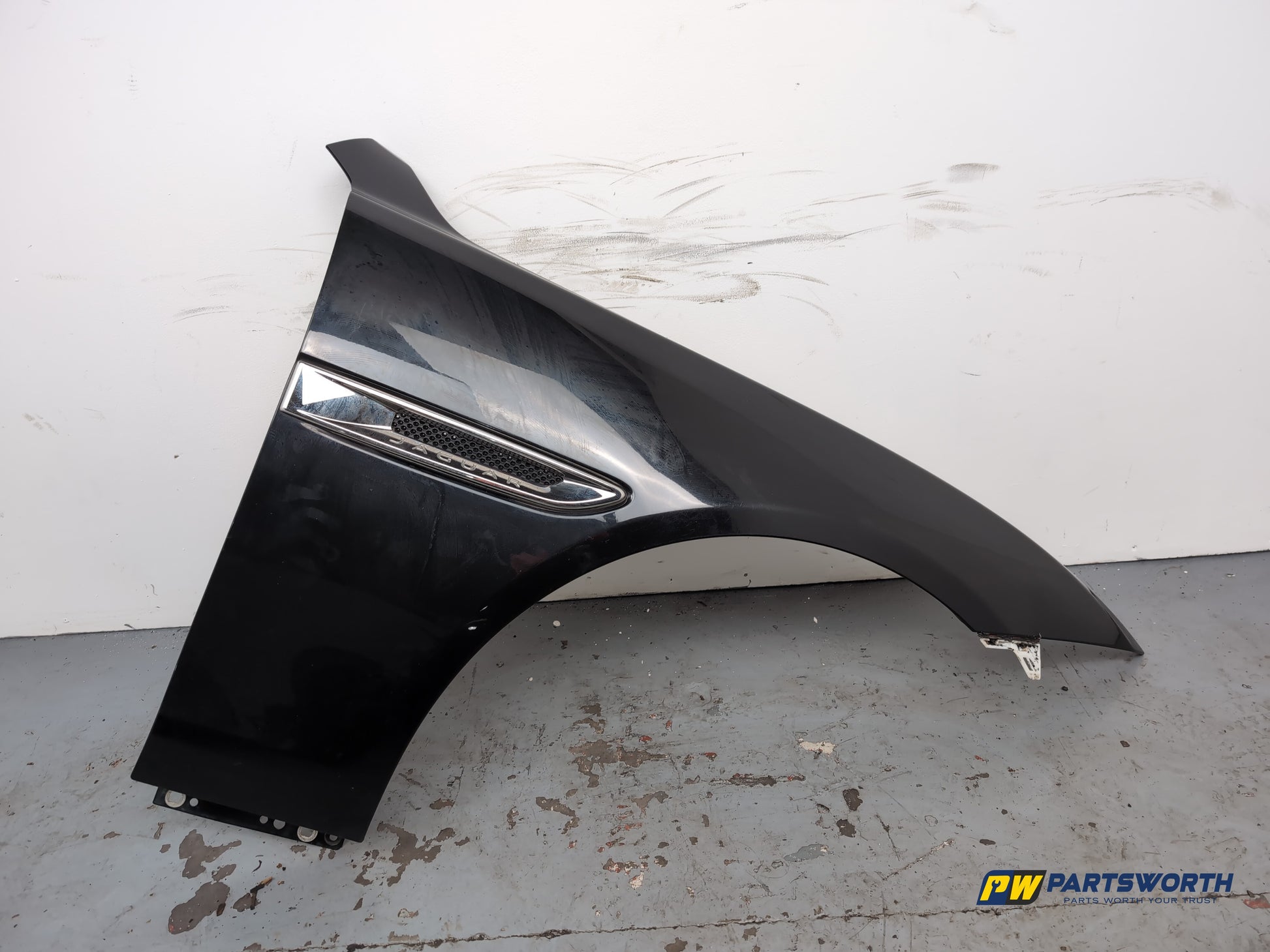 Wing Front RH 1