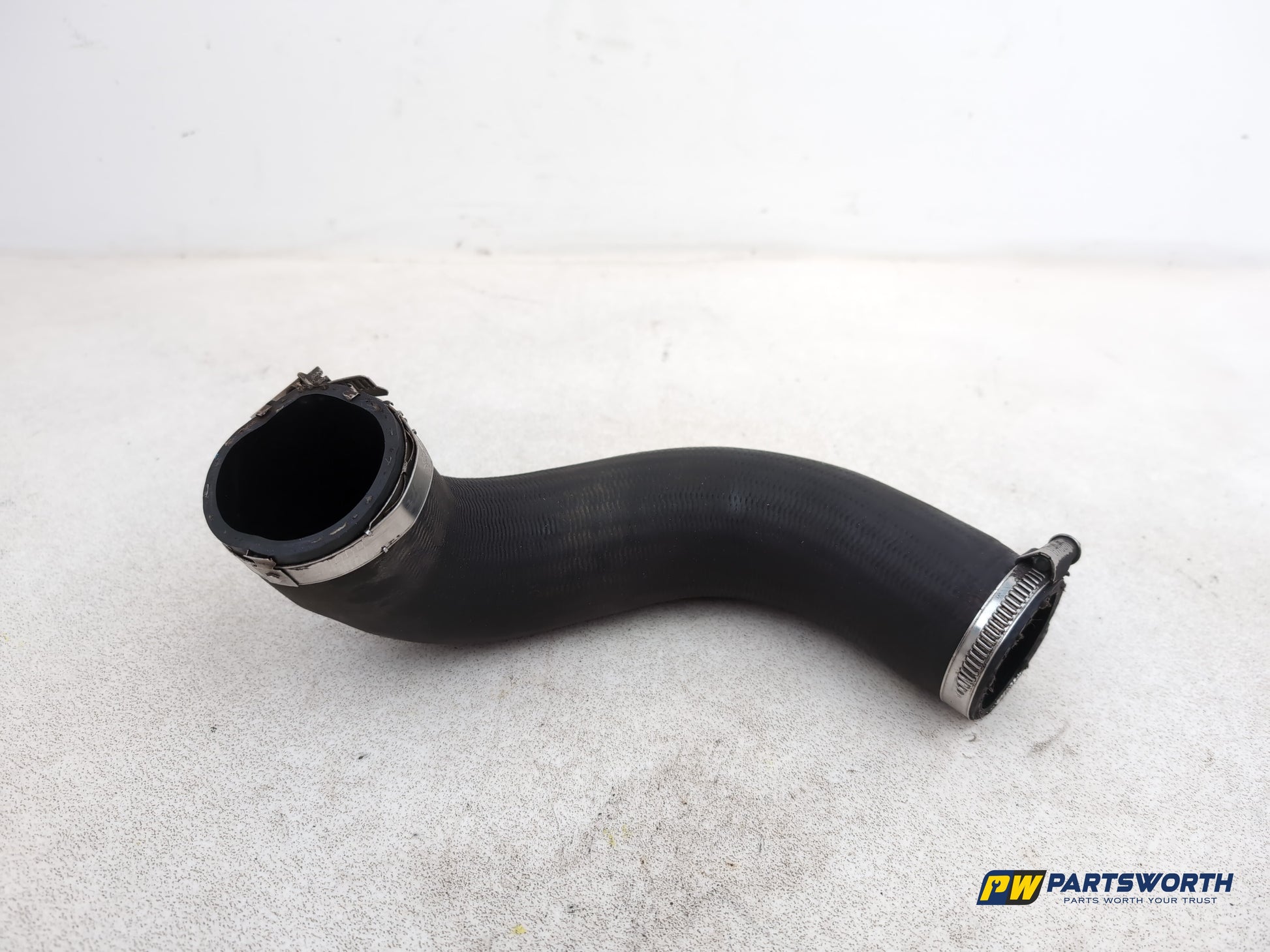 Turbo Intercooler Bottom Hose 1